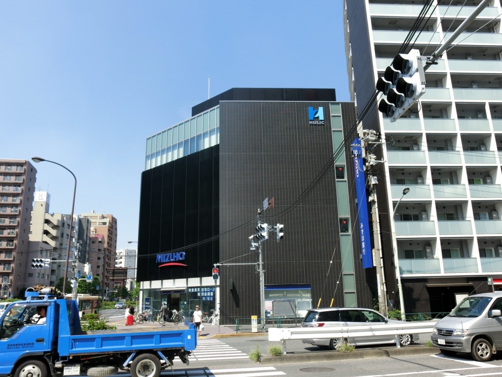 銀行　みずほ銀行　駒込支店（銀行）まで128m
