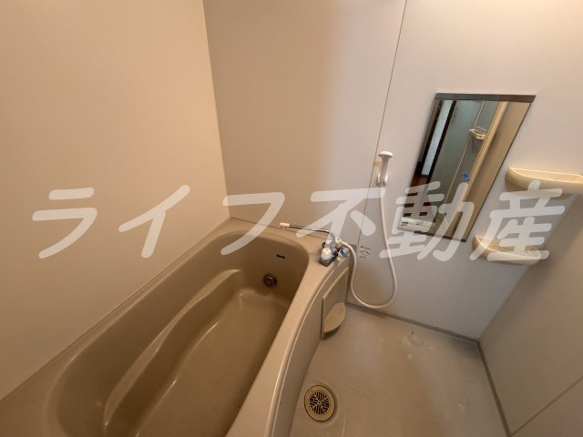 バス・シャワールーム　日々の暮らしに欠かせないお風呂です