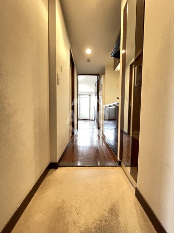 玄関　エイペックス京町堀II　玄関