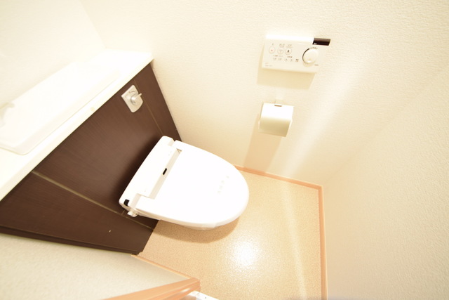 トイレ　～落ち着く空間です～