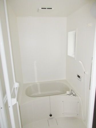 バス・シャワールーム　一日の疲れはこちらで洗い流してください