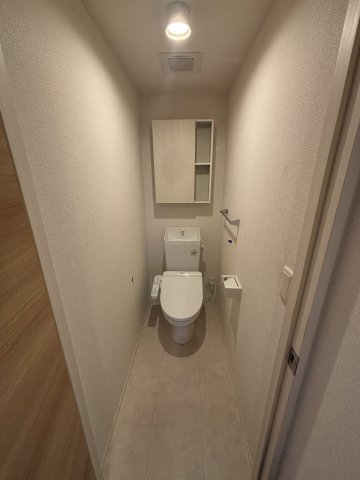 D-room西難波町のトイレ写真