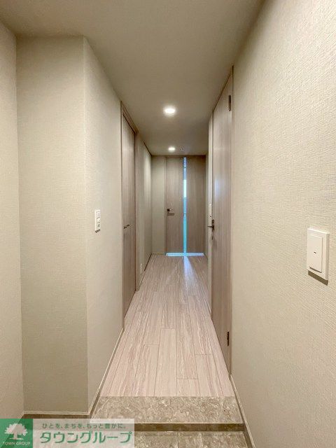玄関　※写真は同タイプ住戸です。