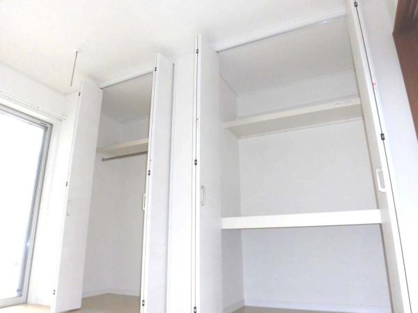 収納　写真は入居前の過去のものです