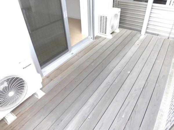 バルコニー　写真は入居前の過去のものです
