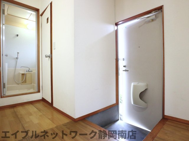 玄関　きれいな玄関です