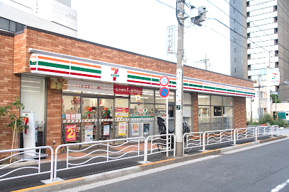 コンビニ　セブンイレブン 江東深川2丁目店（コンビニ）まで200m