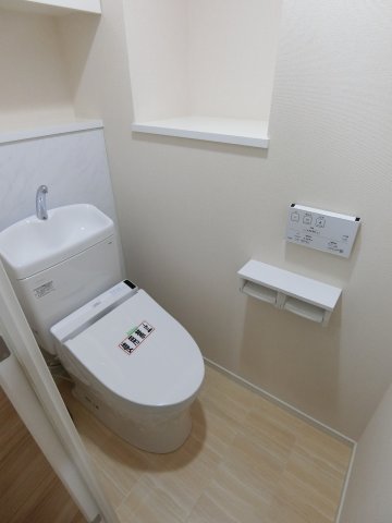 トイレ　詳細は、RISUMO江坂本店→06-6155-7137まで♪