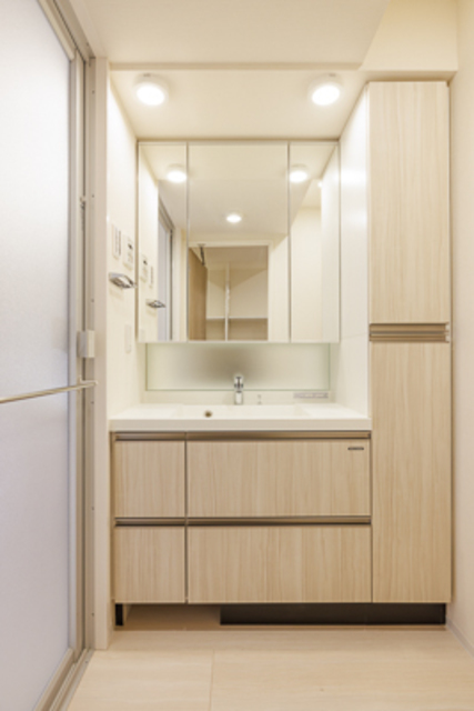 洗面設備　※写真は同タイプ住戸です。