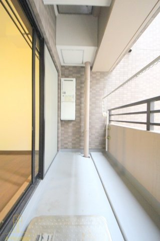 バルコニー　プレサンス西心斎橋