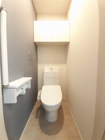 トイレ　シンプルで使いやすいトイレです