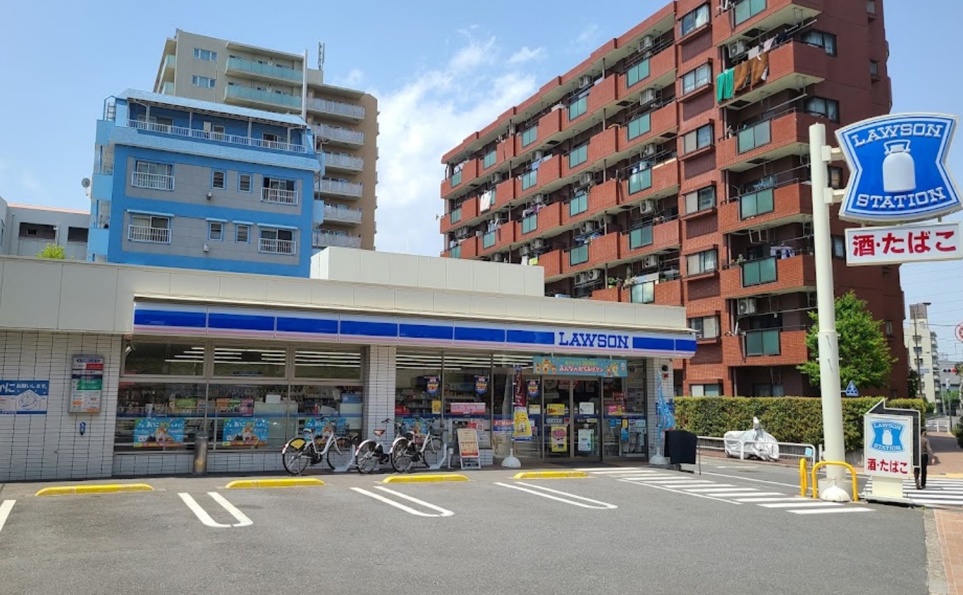 コンビニ　ローソン板橋高島平九丁目店（コンビニ）まで246m