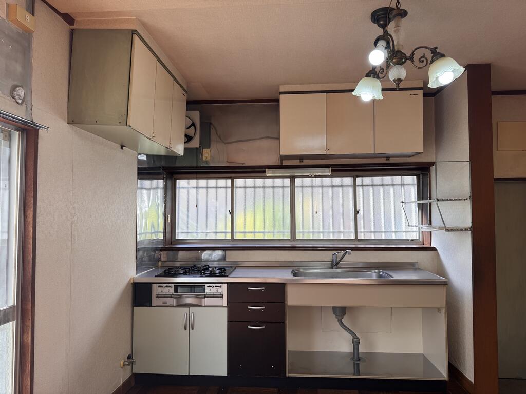 嵐山町志賀貸家のキッチン写真