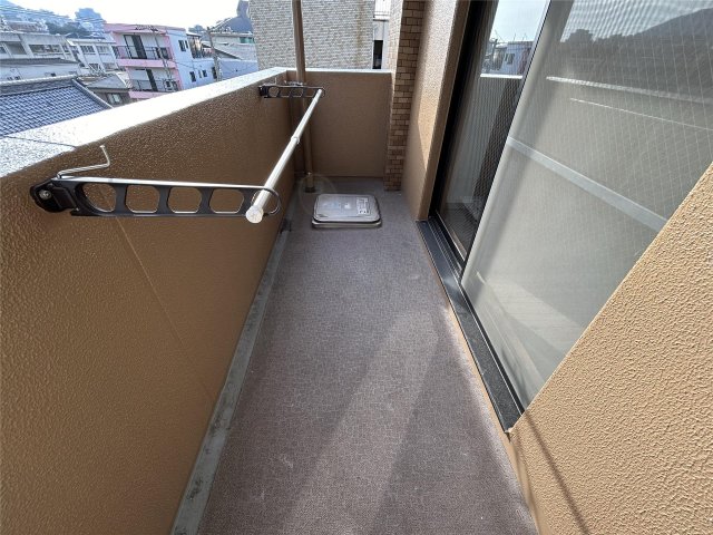 バルコニー　南東向きで日当たり良好のバルコニー♪