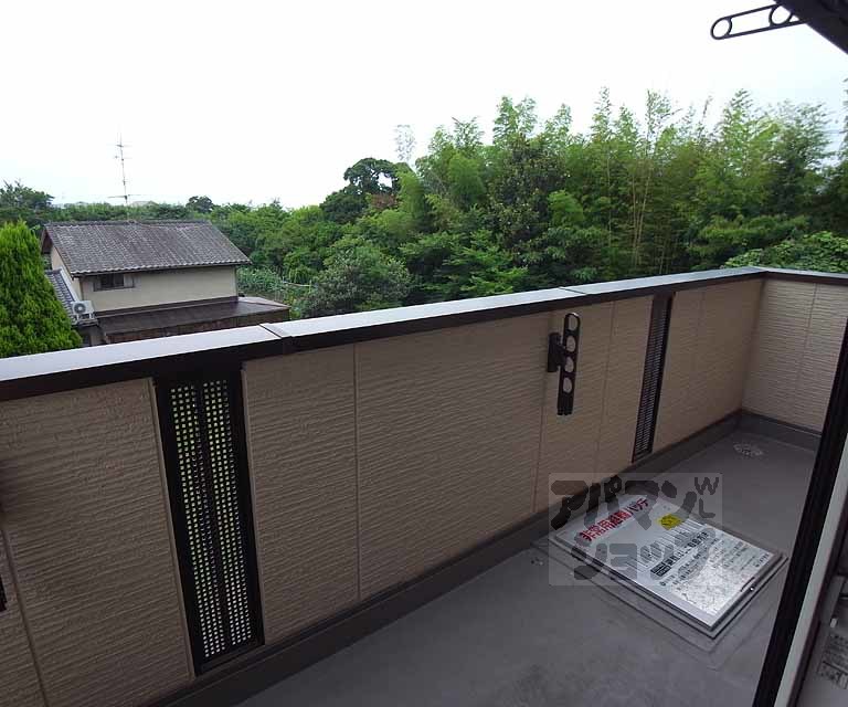 バルコニー　南向きのベランダです。