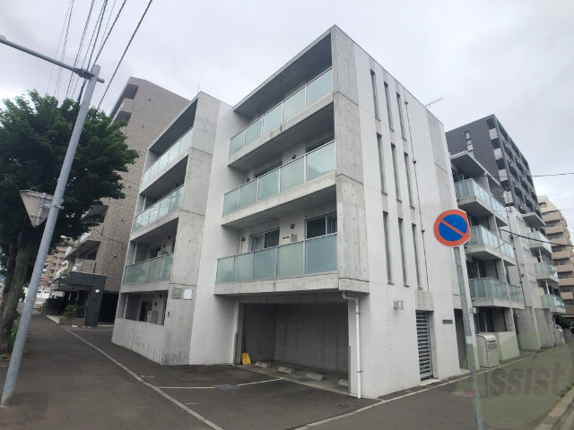 建物外観　札幌市北区北２２条西「Ｂｉｒｔｈ（バース）」