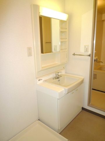 洗面設備　他号室仕様写真