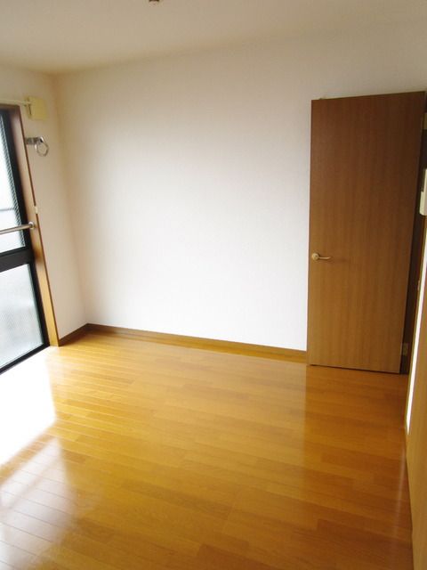 その他部屋・スペース　★明るい洋室★