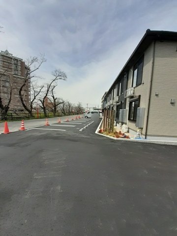 駐車場　車をお持ちの方に嬉しい駐車場付きの物件です
