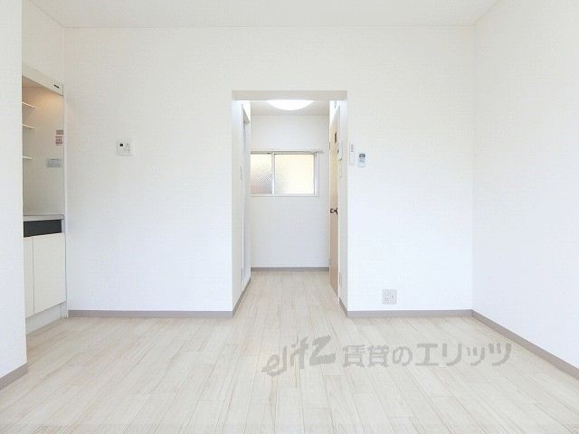 居室・リビング　洋室