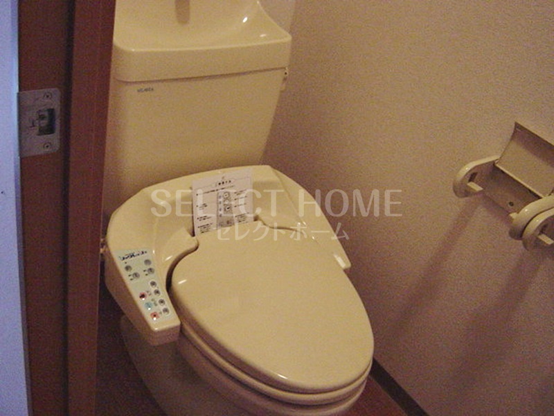 トイレ　落ち着いたトイレです