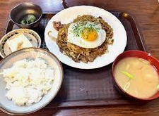 飲食店　お好み焼伊勝（飲食店）まで439m