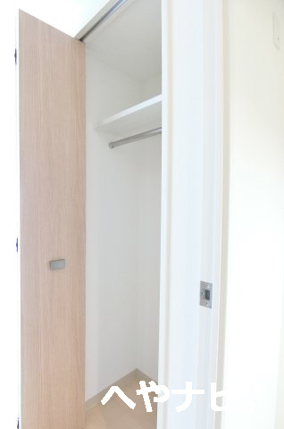 収納　※別号室写真です。