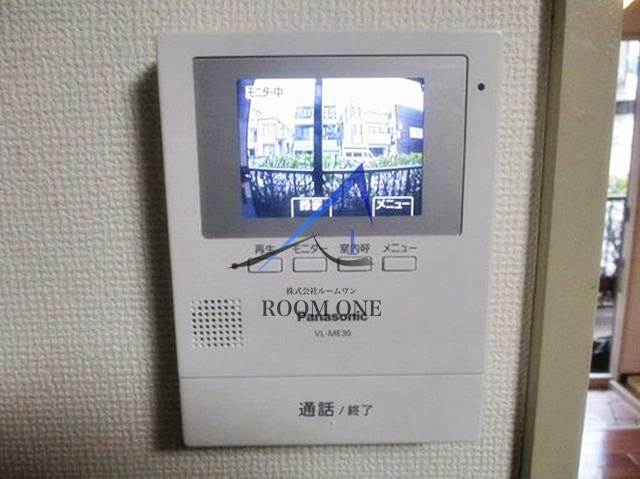 セキュリティ　モニター付きインターホンです。