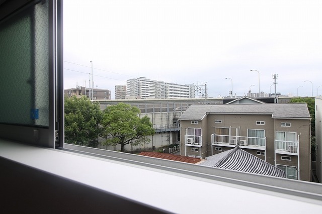 眺望　別号室の為、現状優先