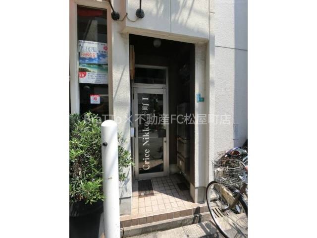 エントランス　マンション共用部分