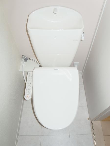 トイレ　トイレ