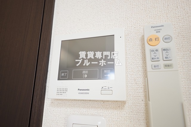 セキュリティ　モニター付きインターホン！