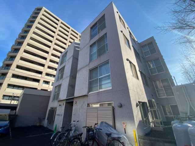建物外観　札幌市中央区南２０条西「プレセンスＳ２０」