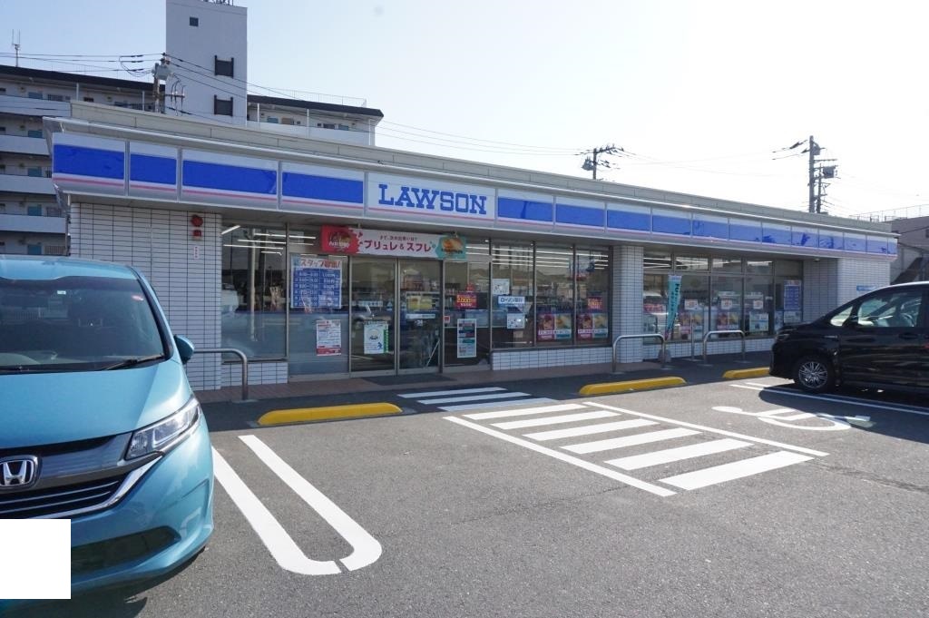コンビニ　ローソン 草加谷塚仲町店（コンビニ）まで487m