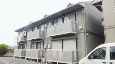 建物外観　日当たり良好です。