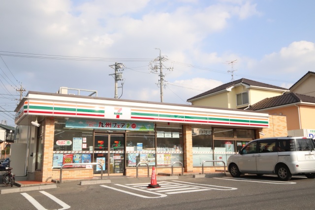 コンビニ　セブン-イレブン 長久手山野田店（コンビニ）まで100m