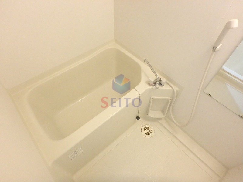 バス・シャワールーム　別のお部屋の写真です。