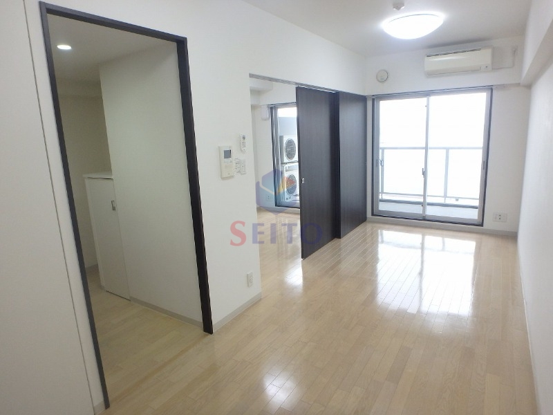 居室・リビング　別のお部屋の写真です。