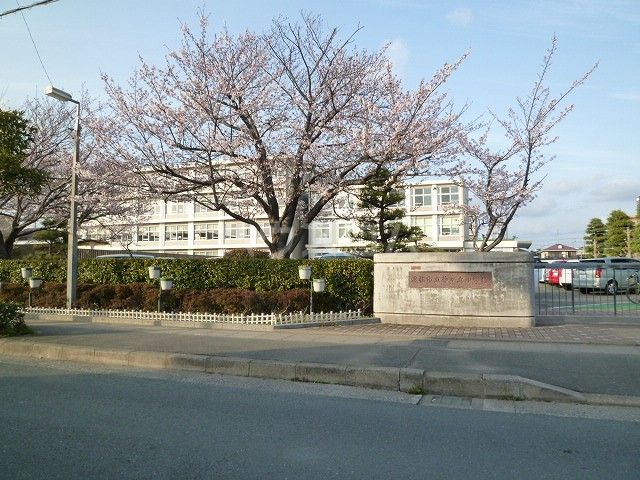 小学校　浜松市立葵が丘小学校（小学校）まで1118m