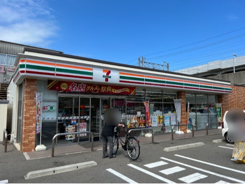 コンビニ　セブンイレブン福岡下山門通り店（コンビニ）まで378m