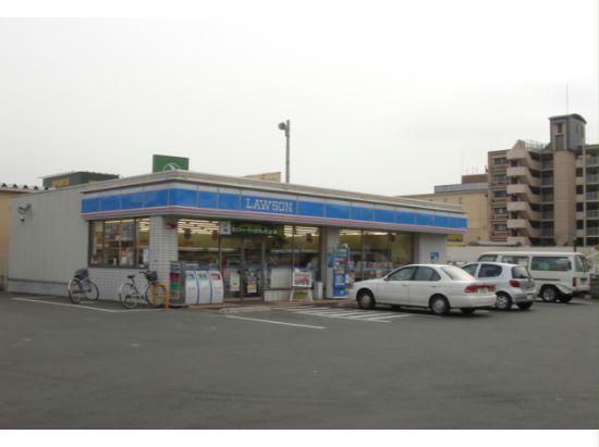 コンビニ　ローソン大津市萱野浦店（コンビニ）まで487m
