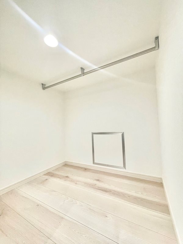 玄関　実際のお部屋の写真です