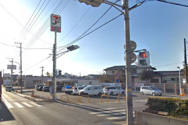 コンビニ　セブンイレブン取手白山3丁目店（コンビニ）まで876m