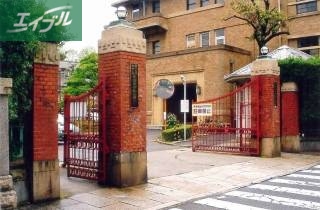 大学・短大　国立岡山大学医学部（大学・短大）まで610m