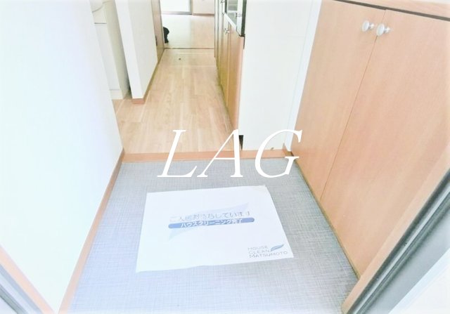 玄関　玄関です。