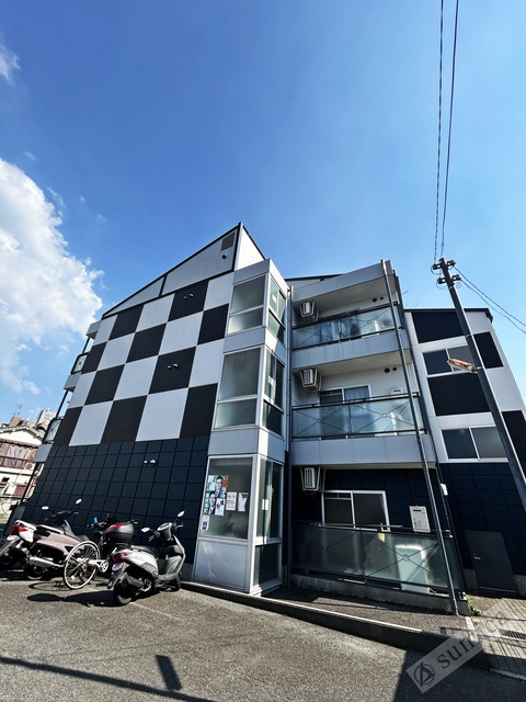 建物外観　オシャレでＰＯＰな外観です♪♪