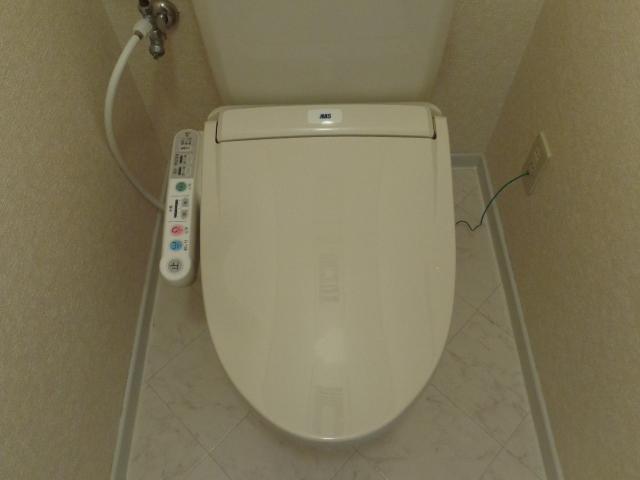 トイレ　シャワー付トイレ