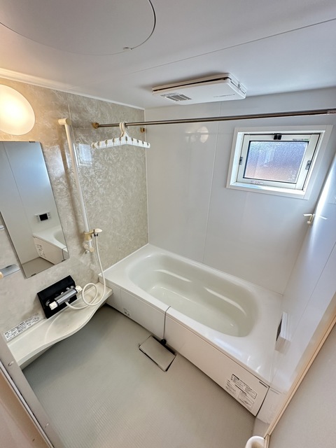 バス・シャワールーム　別部屋参考写真です