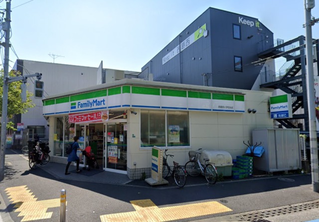 コンビニ　ファミリーマート西葛西小学校前店（コンビニ）まで286m