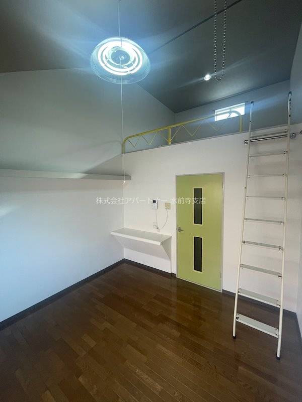 居室・リビング　ロフト付きのお部屋です！